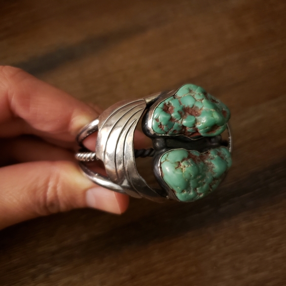 Vintage Sterling Silver Turquoise Cuff Bracelet - Picture 12 of 15